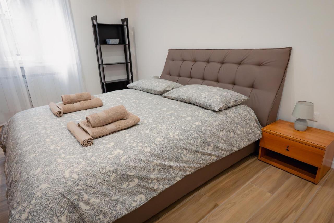 Centro Storico Moderno Trilocale Con Balcone Apartment Trieste Ngoại thất bức ảnh