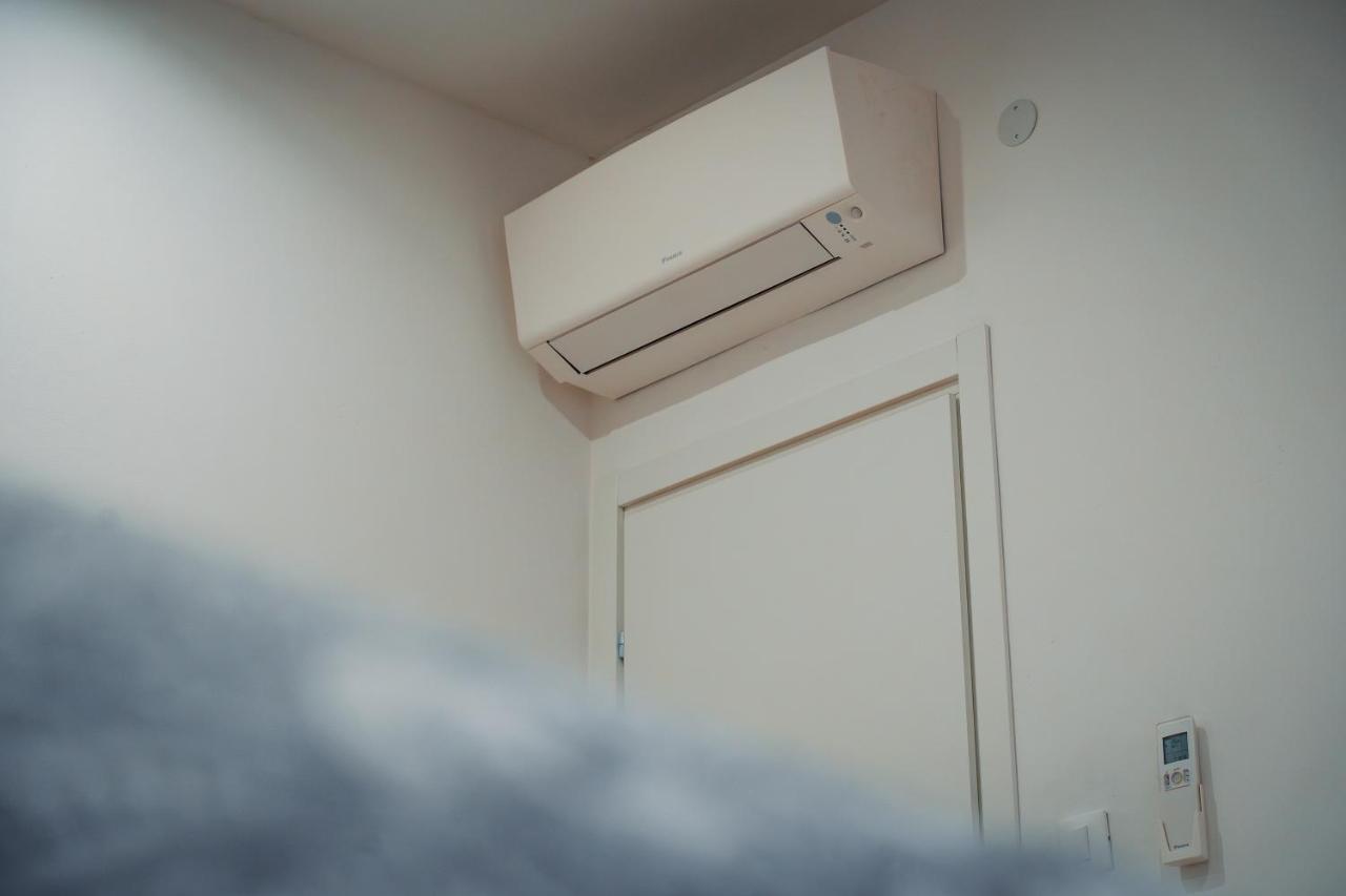 Centro Storico Moderno Trilocale Con Balcone Apartment Trieste Ngoại thất bức ảnh